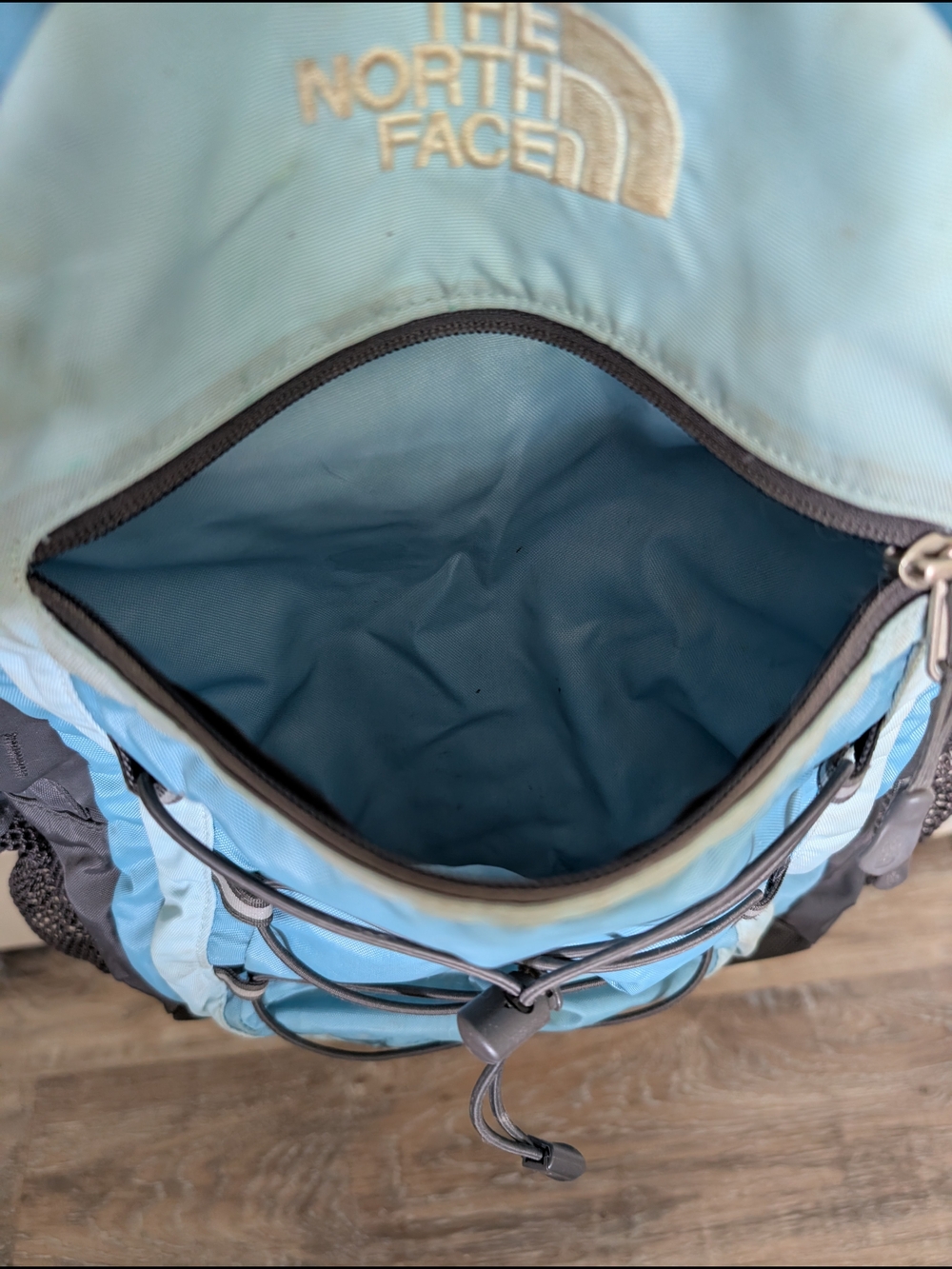The North Face Borealis Backpack - Light Blue & Dark Gray - Picture 7 of 8